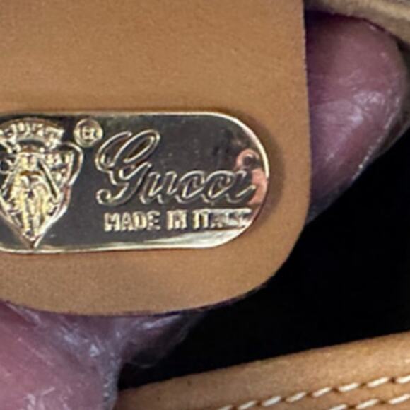 Gucci Mini Crossbody Bag EUC COA - Picture 2 of 4